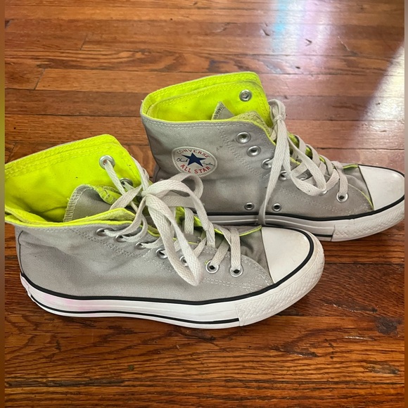Gently used High too Converse Boys Neon Yellow and Grey Size 4 - Picture 1 of 6